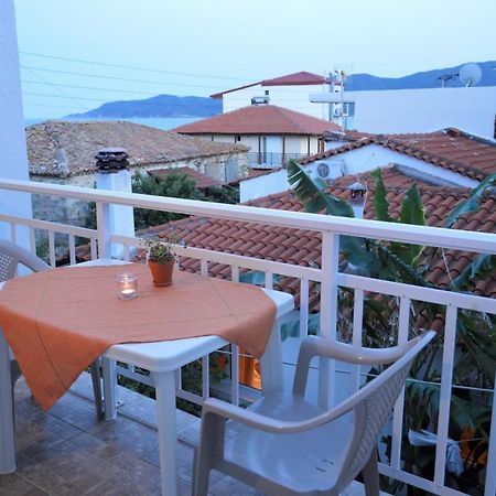 Giannas House Aparthotel ซาร์ตี ภายนอก รูปภาพ