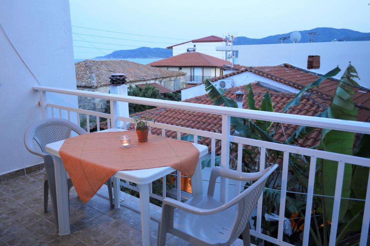 Giannas House Aparthotel ซาร์ตี ภายนอก รูปภาพ
