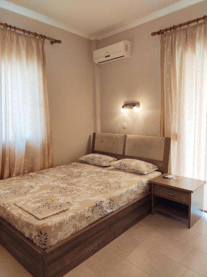 Giannas House Aparthotel ซาร์ตี ภายนอก รูปภาพ