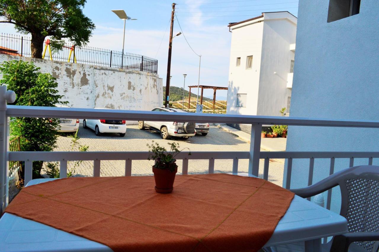 Giannas House Aparthotel ซาร์ตี ภายนอก รูปภาพ