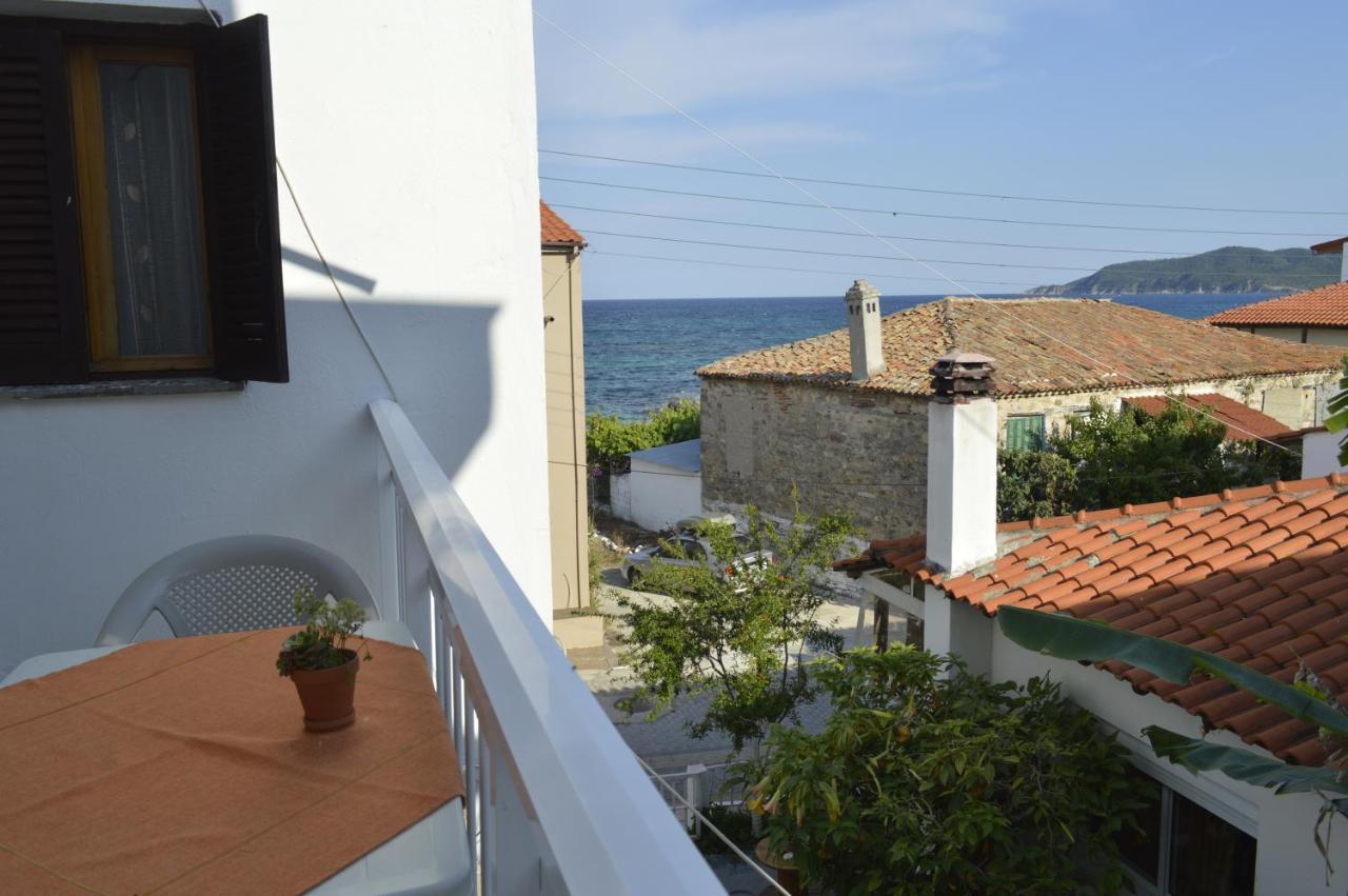 Giannas House Aparthotel ซาร์ตี ภายนอก รูปภาพ