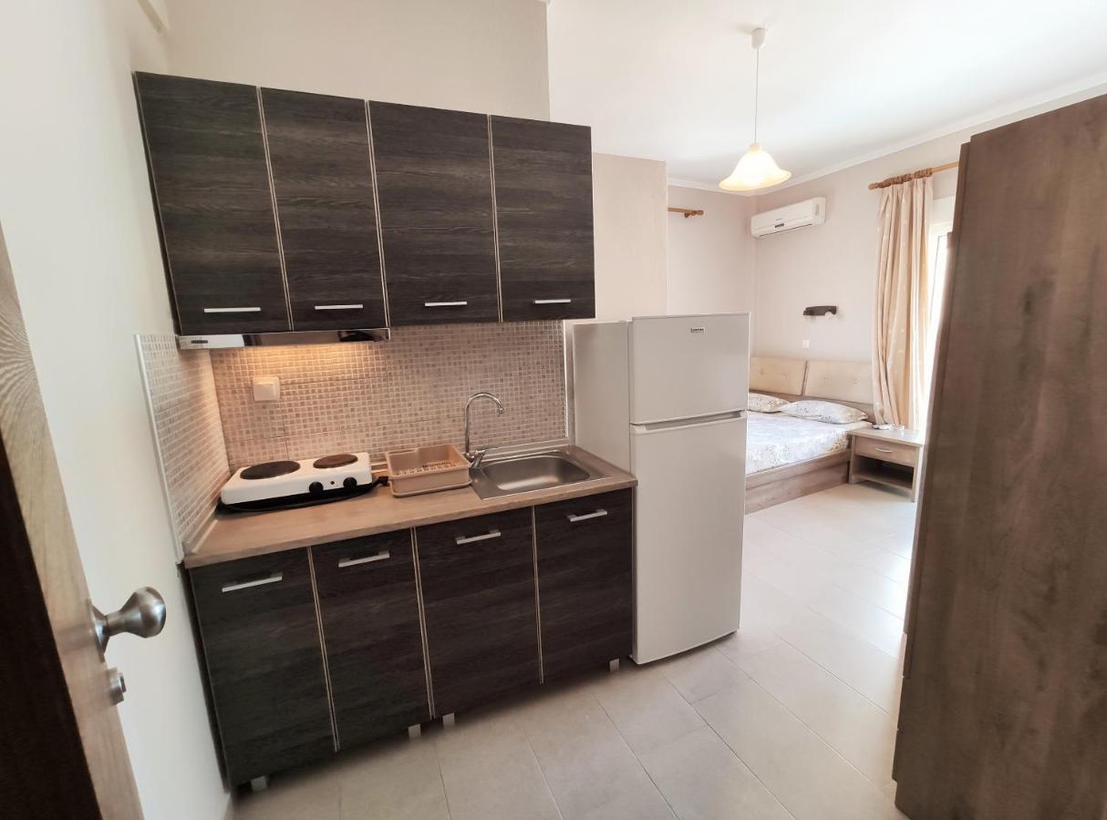 Giannas House Aparthotel ซาร์ตี ภายนอก รูปภาพ